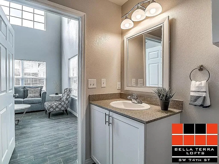 Bella Terra Lofts — Photo 3