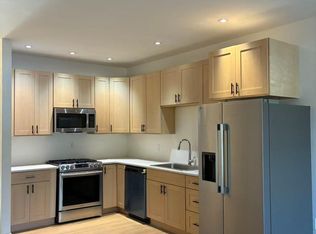 44 Reading Ave, Trenton, NJ 08618