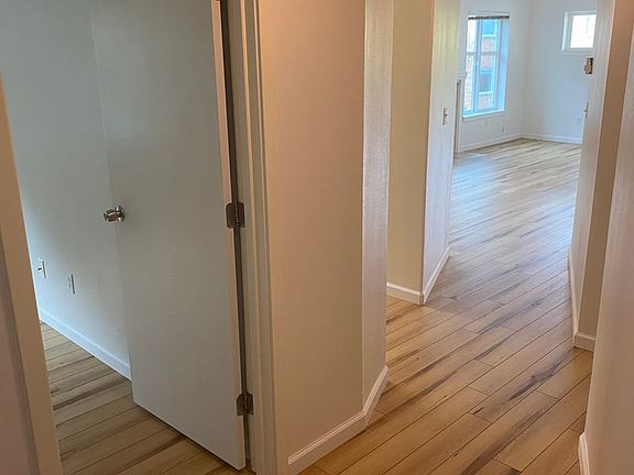 4th image of 12345 Roosevelt Way NE APT 307