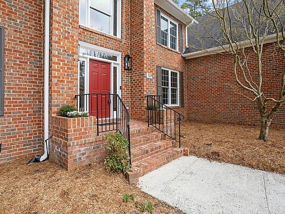 4th image of 109 Ellsworth Pl