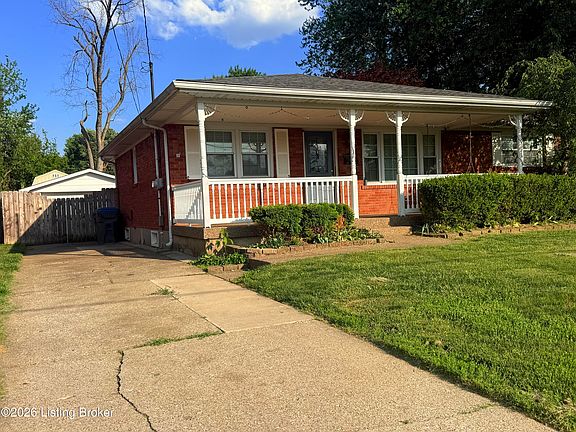 3rd image of 11615 Semillon Ln