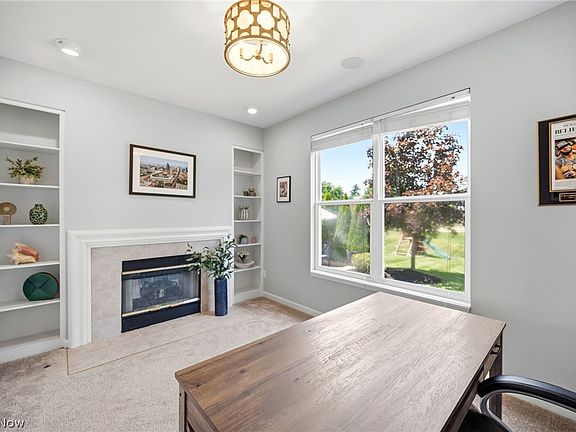 3rd image of 351 Hamilton Dr