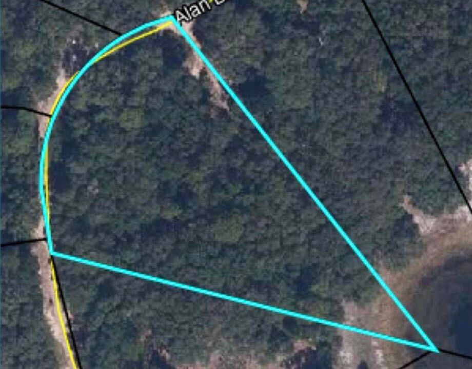 2nd image of 4586 Alan Lake Rd