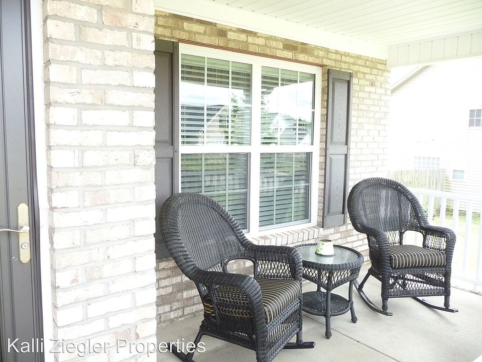1st image of 112 Taft Ct