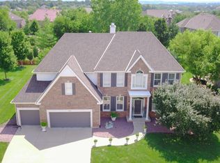 15065 Sherwood St, Leawood, KS 66224