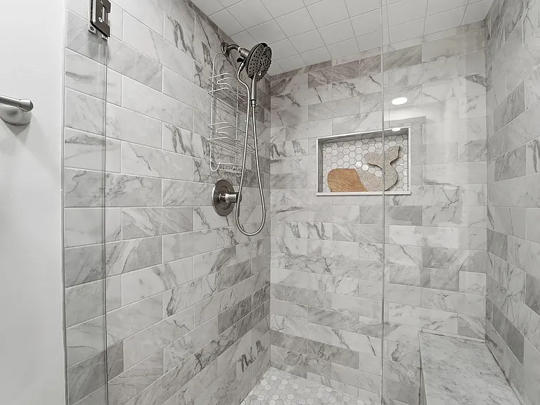 2257 Fishinger Rd — Photo 39