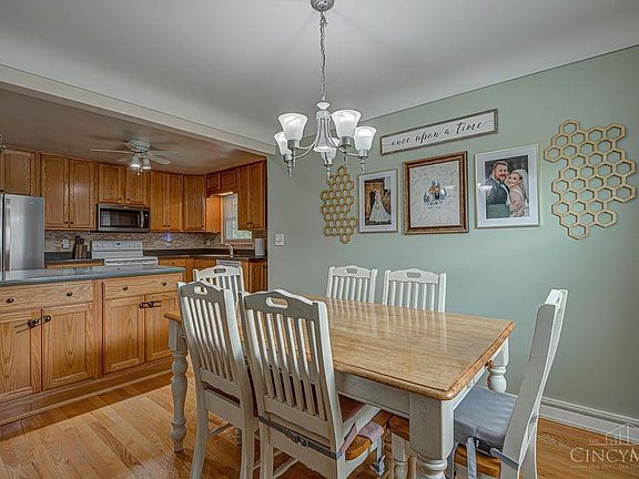 4th image of 5732 Fourson Dr