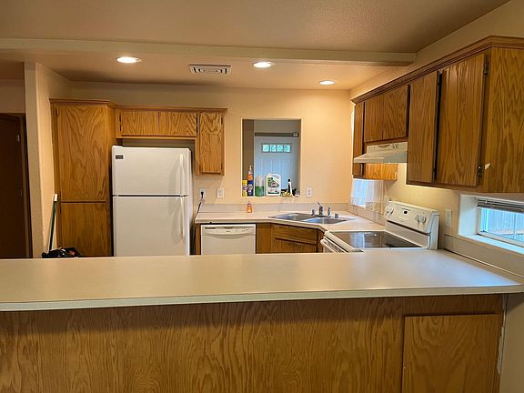 Large open kitchen area downstairs