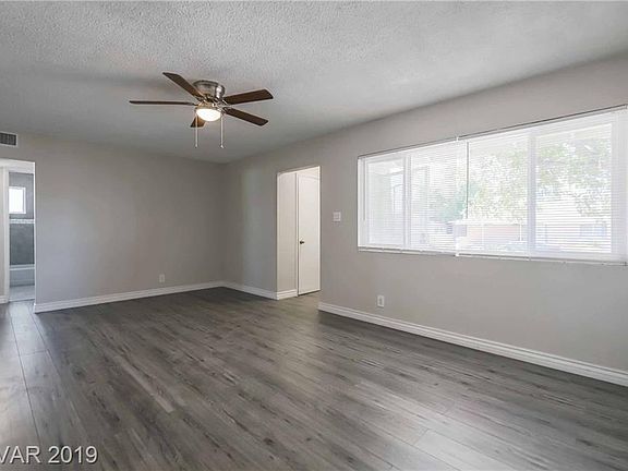 4th image of 5408 Flower Cir