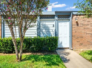 644 Bellaire Dr APT B, Hurst, TX 76053