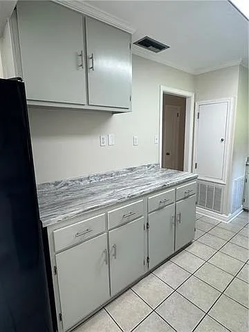 355 Roseland Pkwy — Photo 23