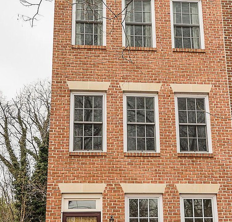 1st image of 524 Saint Mary St