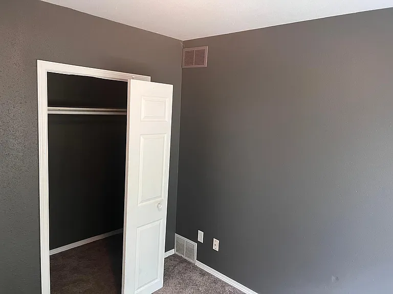 2817 Union St — Photo 5