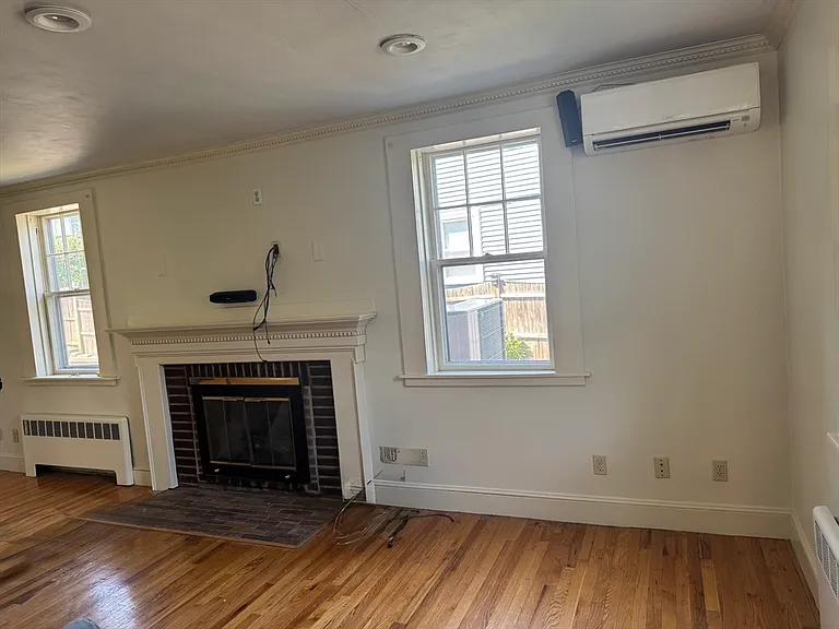 322 Lowell St #0 — Photo 14