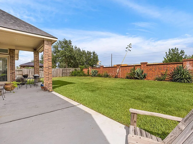 25819 Oakwood Knoll Dr — Photo 26