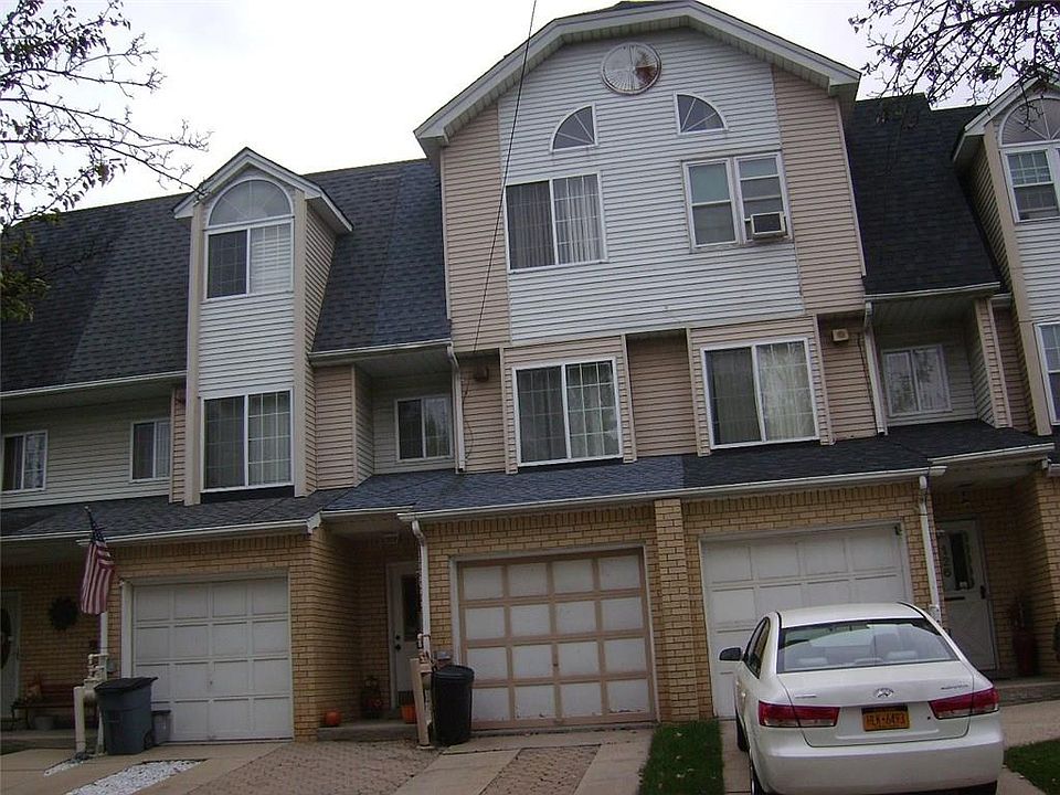 1st image of 124 Lucille Ave