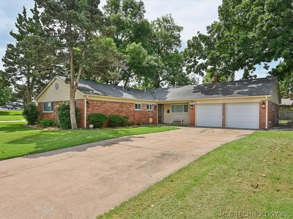 4662 E 55th St, Tulsa, OK 74135