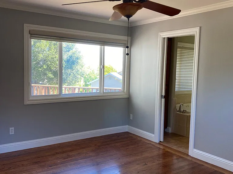 807 Bayview Way — Photo 11