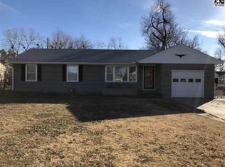 1531 E 26th Ave, Hutchinson, KS 67502