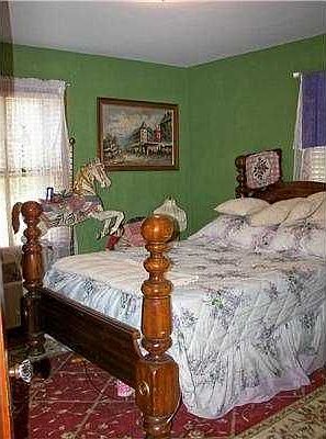 5th image of 1222 E Court St