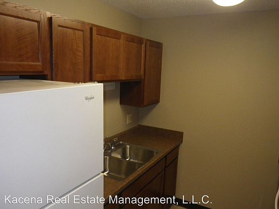 5th image of 934 23rd Avenue Pl APT 8