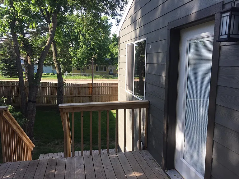 1004 N Hudson Ave — Photo 16