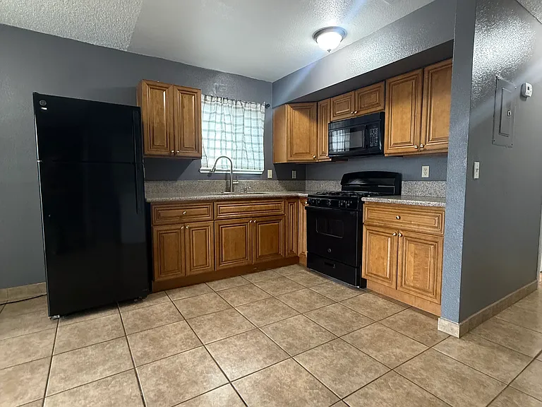 6924 Issac Ave #2 — Photo 14