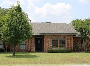 307 Clay Ln, Red Oak, TX 75154