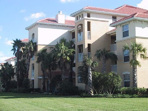 Ravenna at Pelican Preserve