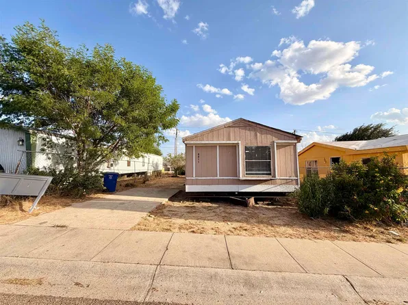 6011 Balcones Dr, Laredo, TX 78046