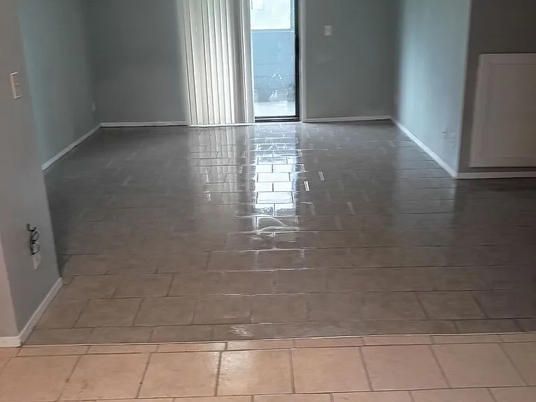 1901 Tracy Dr North — Photo 5