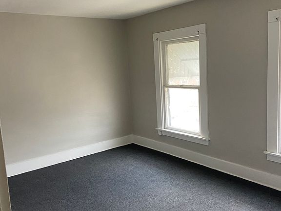 2nd image of 214 E Greene St #1/2