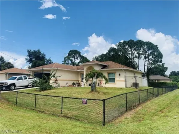 55 Beth Ave S, Lehigh Acres, FL 33976