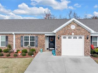105 Oak Ridge Dr, Archdale, NC 27263