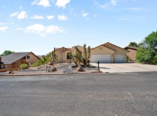 1419 Geronimo Rd, Saint George, UT 84790