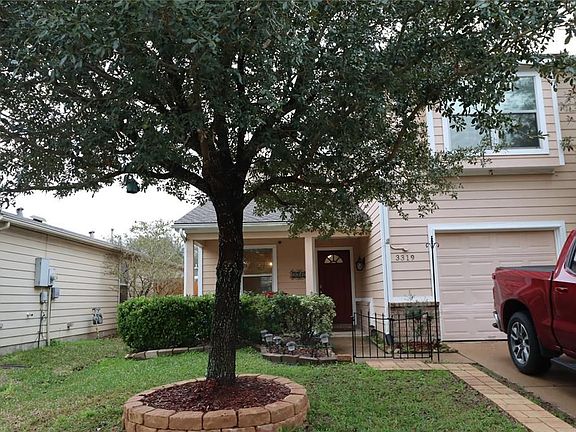 2nd image of 3319 Dartmouth Field Ln