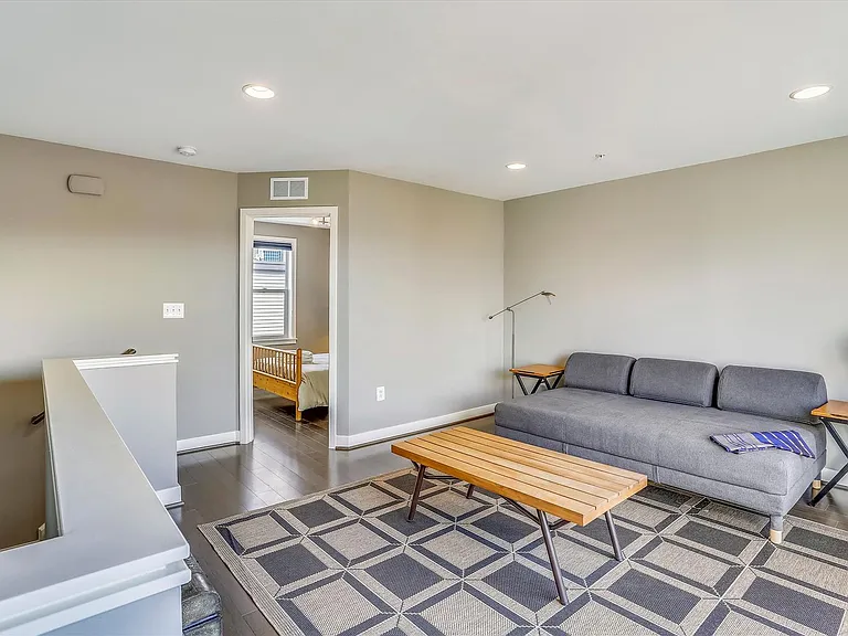 8052 Red Hook St — Photo 43