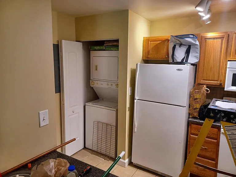 3439 Ridgeland Ave #201 — Photo 16