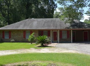 13992 Hood Rd, Denham Springs, LA 70726