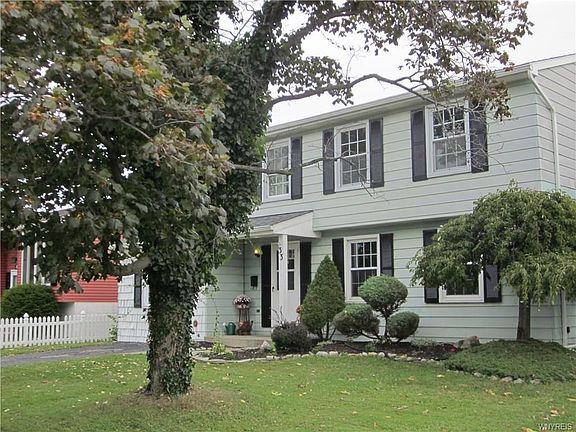 2nd image of 33 Francine Ln