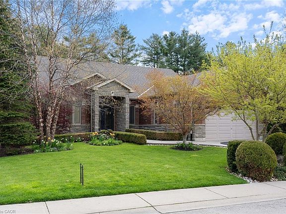 3rd image of 64 Newport Ln