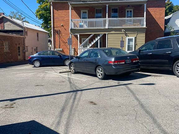 2nd image of 64 N Franklin St #2