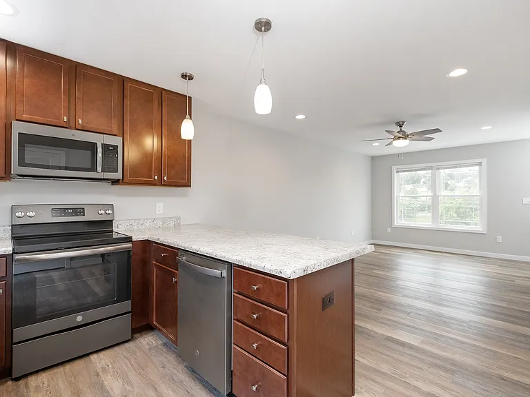 Staunton Townhomes — Photo 11