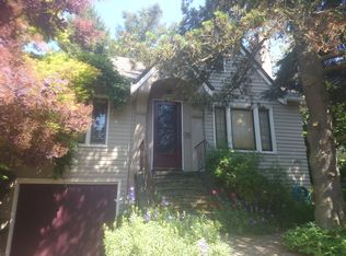 7316 17th Ave NW, Seattle, WA 98117