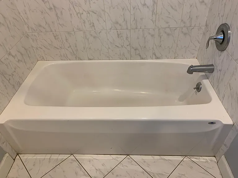 Bathtub