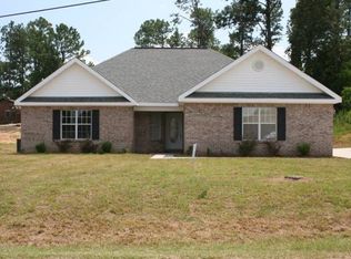 217 Pinewood Dr, Hattiesburg, MS 39402