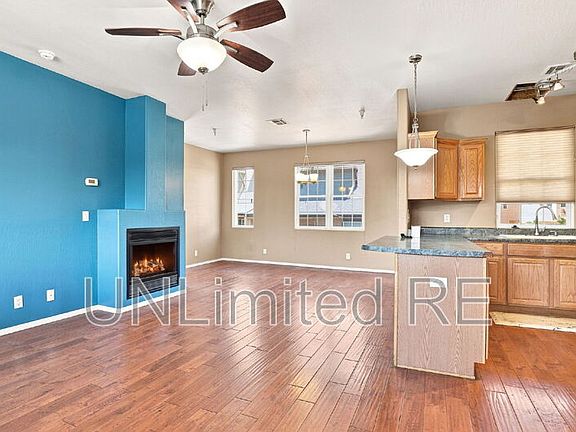 3rd image of 2455 W Silverton Dr
