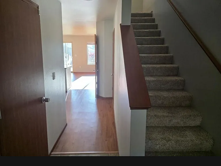 8275 42nd Pl NE — Photo 5