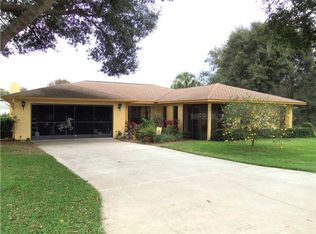 2811 Palm Acres Dr, Lake Wales, FL 33898