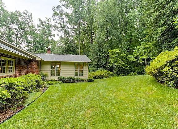 3rd image of 7901 Whittington Dr